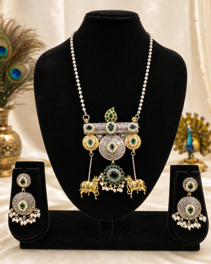 Dual-Tone German Silver Green Stone Medallion Necklace Set