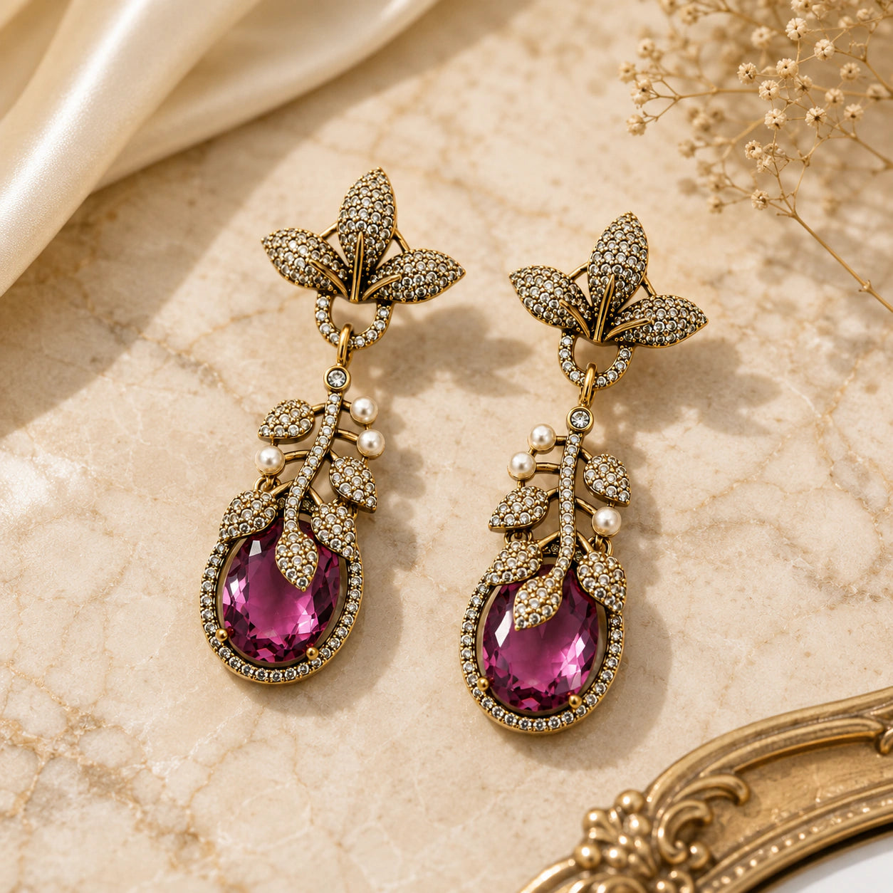 Size guide showing the proportions of purple leaf chandelier earrings