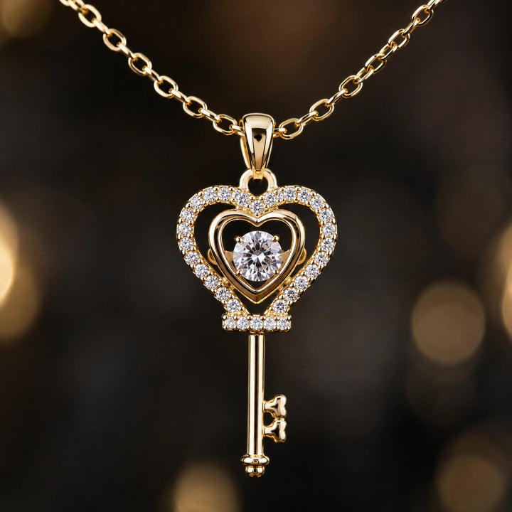 Korean-style gold crystal-style heart key pendant necklace