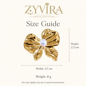 Size guide showing the proportions of sculpted pearl flower studs