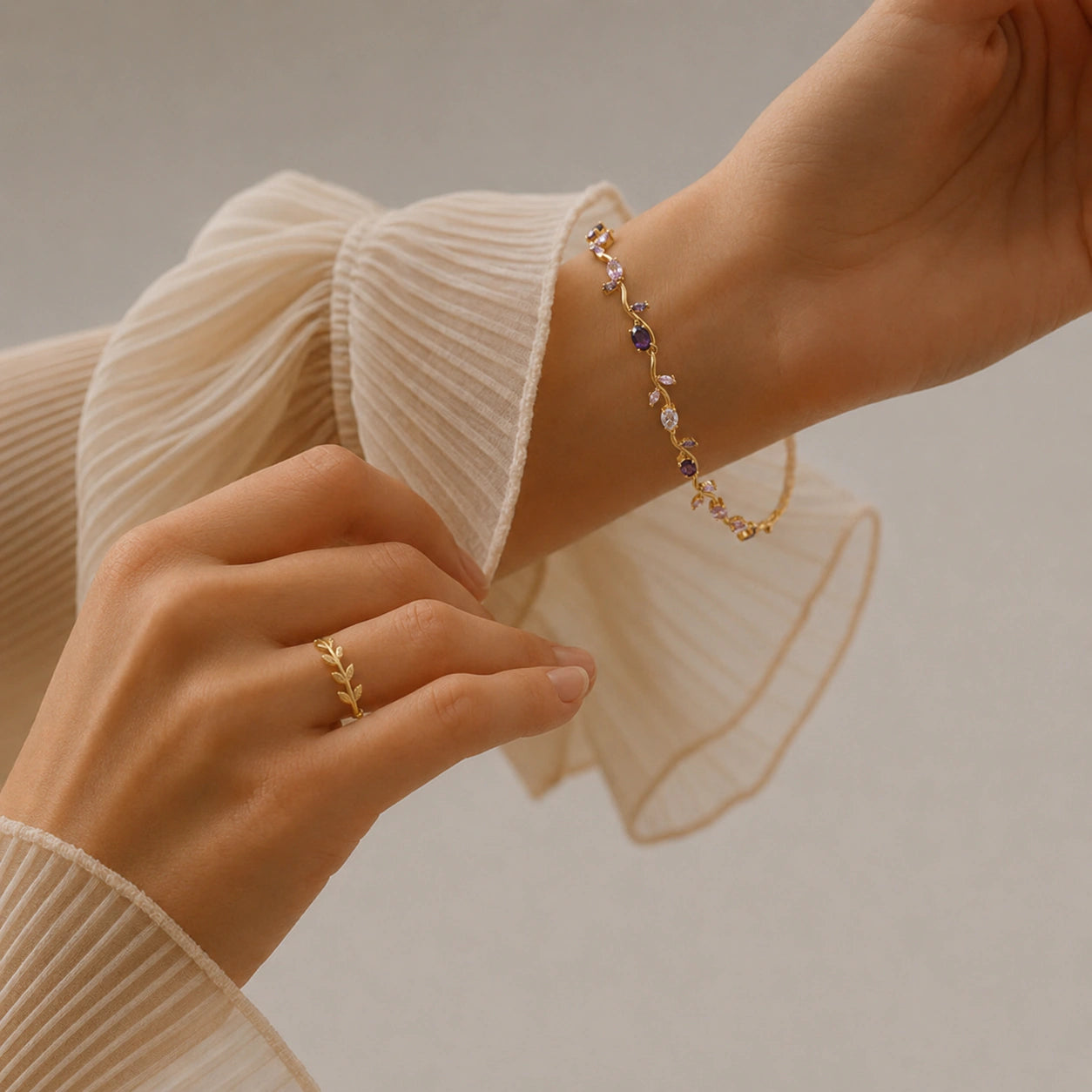 Side view of the gold tulip multicolour crystal bracelet