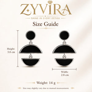 Size guide showing the proportions of floral pearl hoop earrings