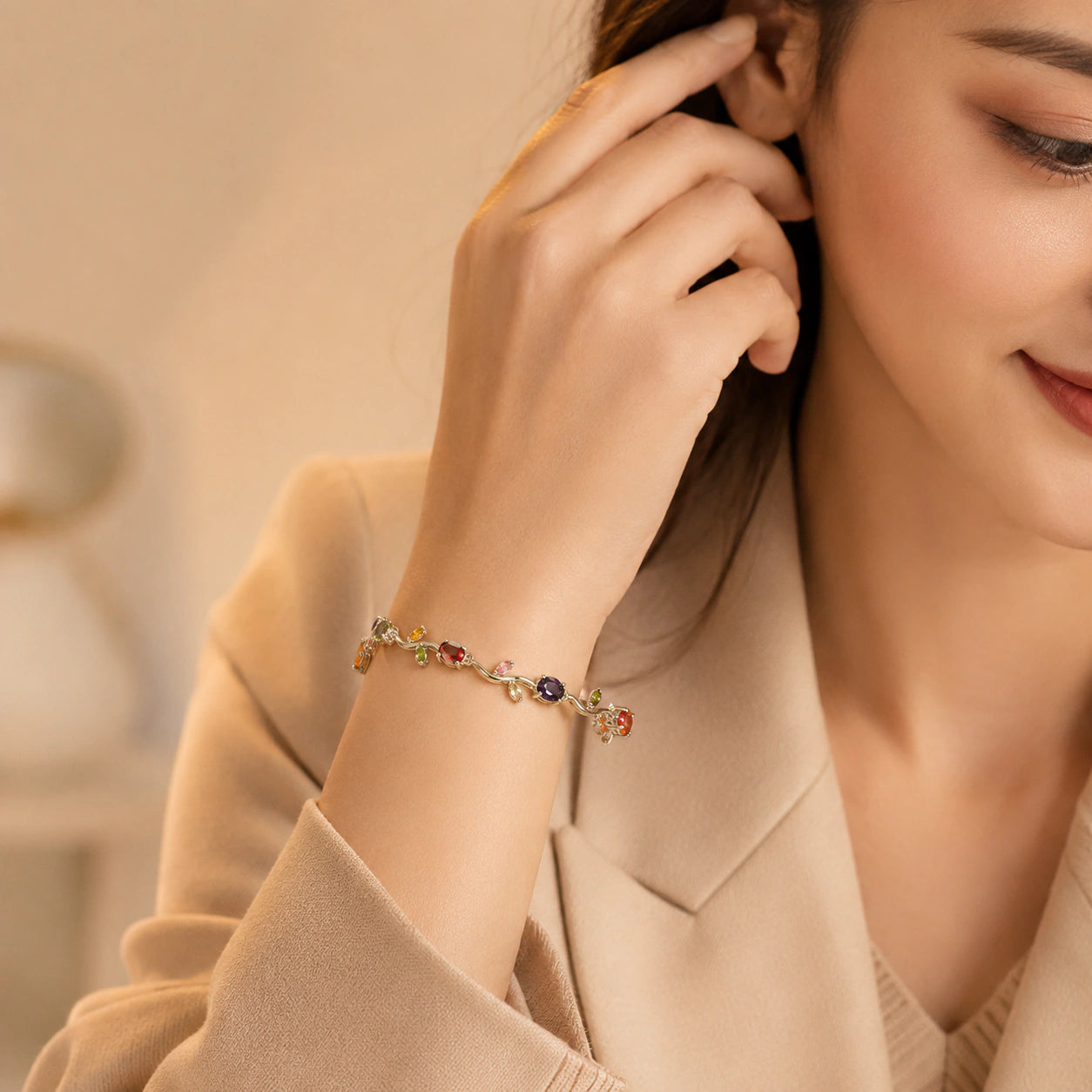 Angled view of the silver multicolour tulip bracelet