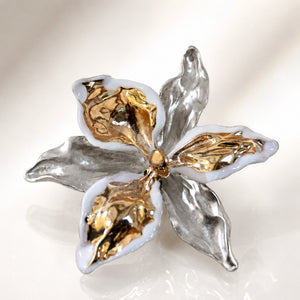 Alternate detail view of the sculptural floral ring